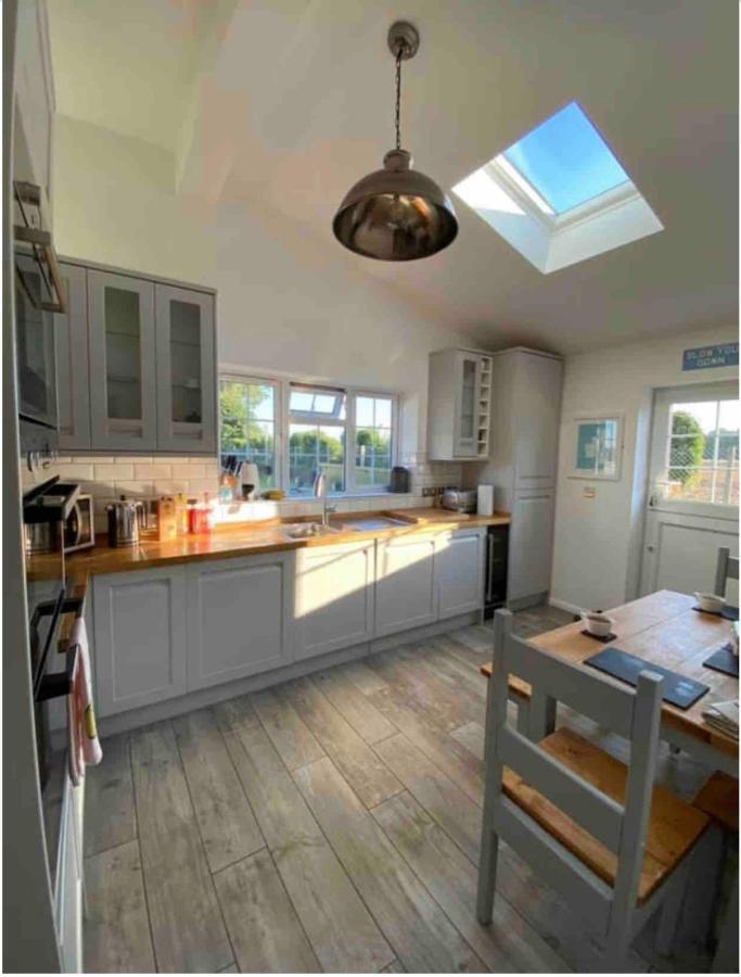 Near Woodbridge The Annexe Eyke Fantastic Views With Dog Secure Garden And Paddock Villa Exterior foto