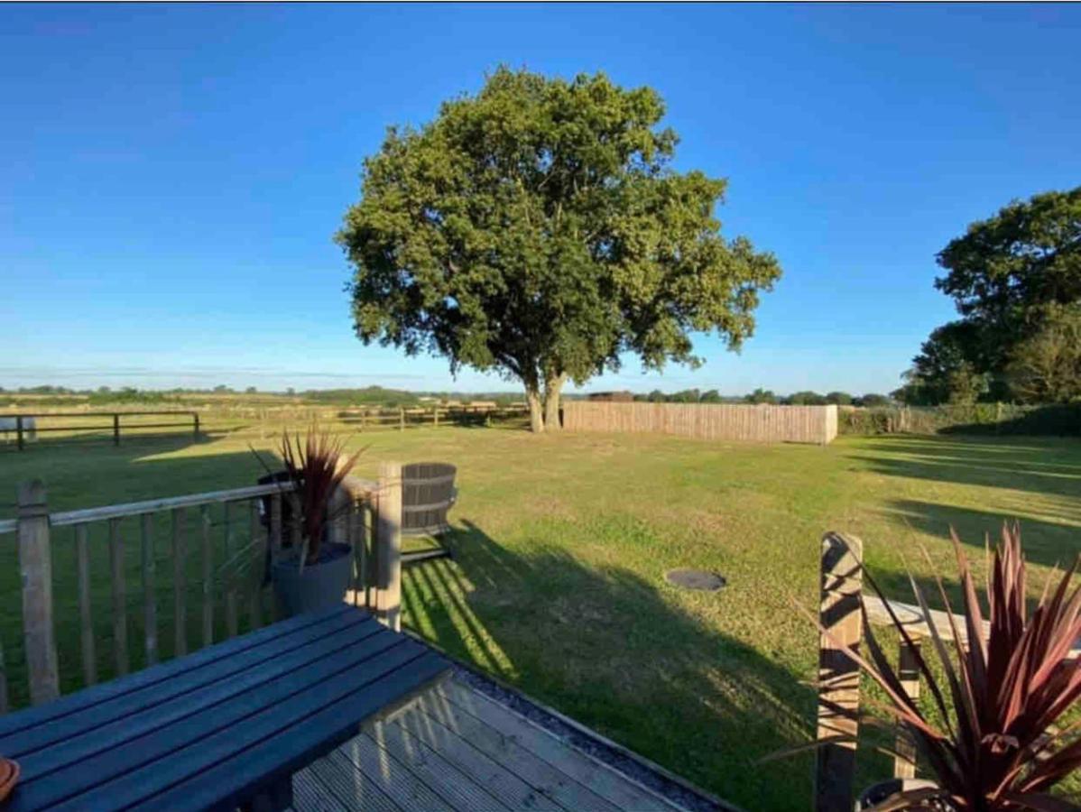 Near Woodbridge The Annexe Eyke Fantastic Views With Dog Secure Garden And Paddock Villa Exterior foto